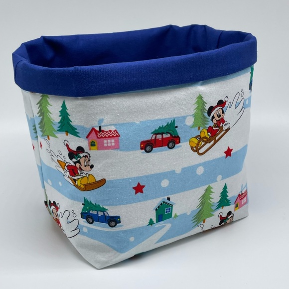 LAST ONE Handmade Disney Christmas Fabric Basket / Mickey Minnie Mouse - Picture 2 of 4